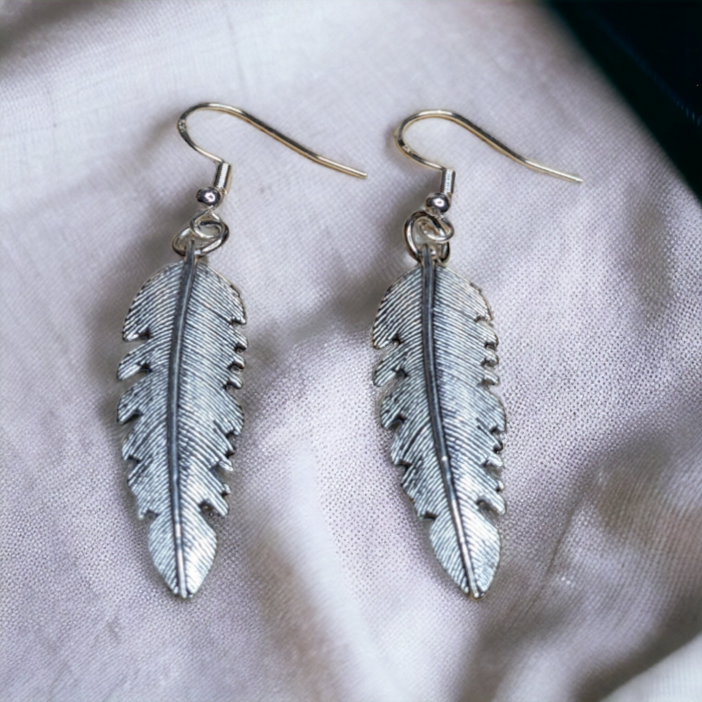 Small Argent Leaf: B